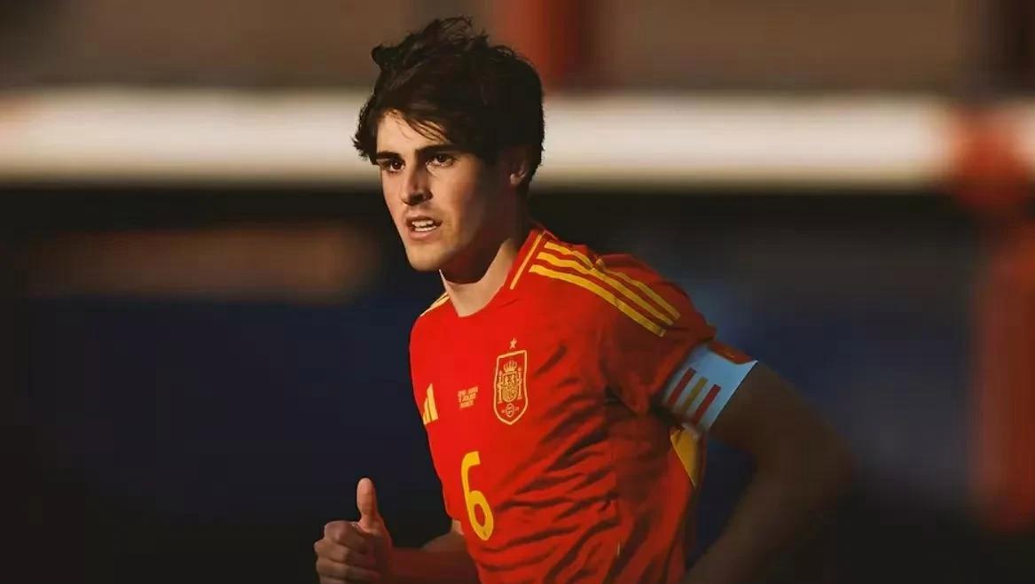 玩加电竞官网关于赛后体能课后，瓦伦西亚队长鼓劲备战英超，管理层满意，控场能力受关注的信息