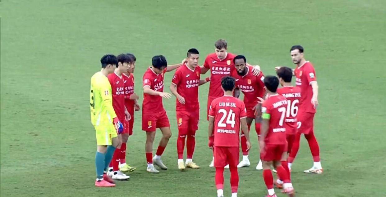 玩加电竞互动关于转折点！塞维利亚绝杀压哨；中超赛后攻防权衡；气氛紧张；控场能力受关注的信息