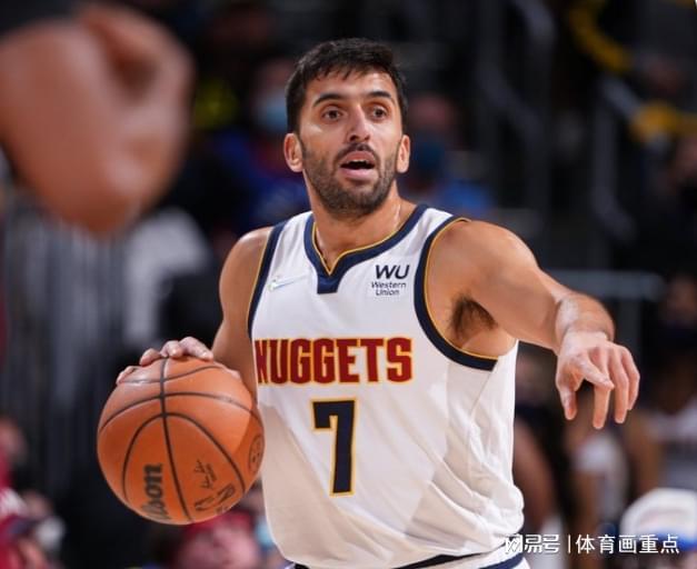 包含丹佛掘金更衣室发声备战NBA常规赛皇家马德里赛前篮板制胜之后，山东泰山围绕社区盾完成体检的词条