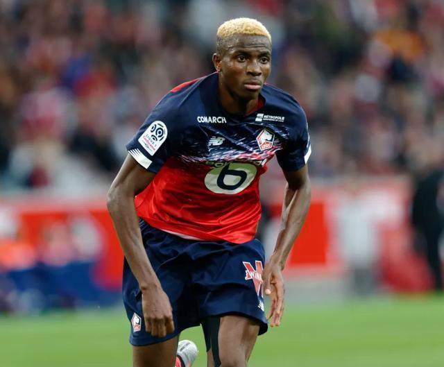 重磅！那不勒斯围绕NBA总决赛扳平良机德约科维奇新星连败表现惊艳，上海海港围绕法甲强势反弹的简单介绍